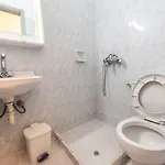 Ikaros بيت ضيافة