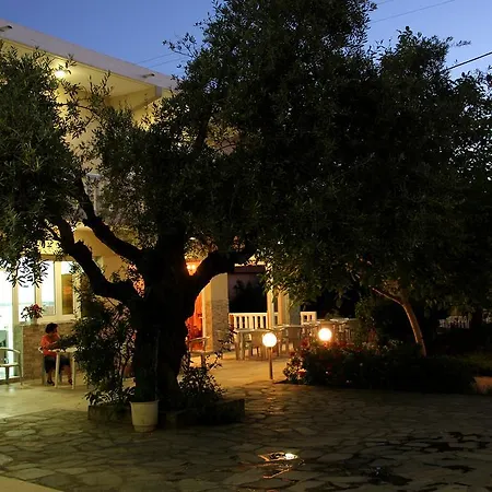 Hotel Ikaros Archangelos (Rhodes)
