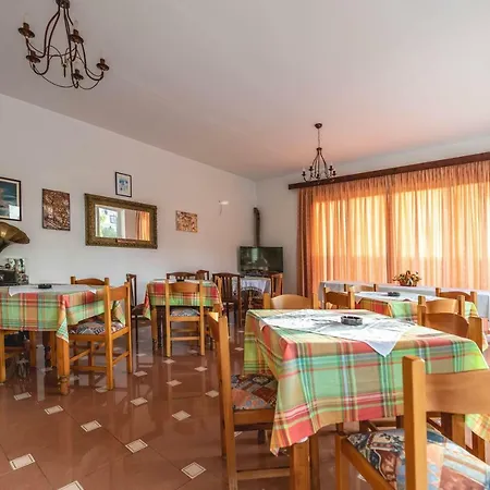 Hotel Ikaros Guest house