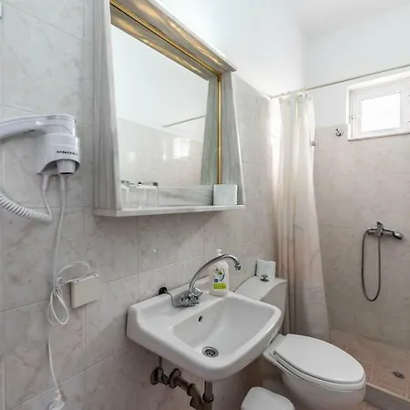 Hotel Ikaros 3*