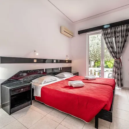 Guest house Hotel Ikaros