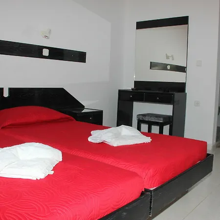 Guest house Hotel Ikaros 3*