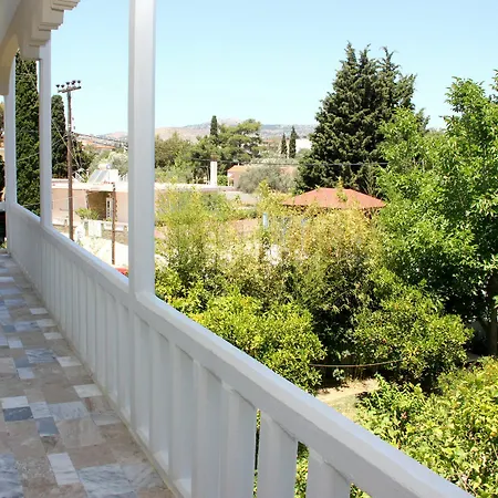 Guest house Hotel Ikaros 3*