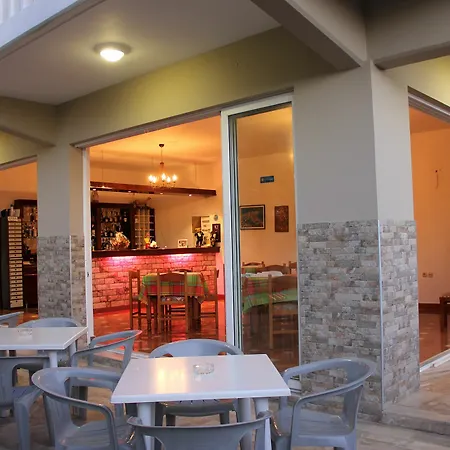 Hotel Ikaros Guest house