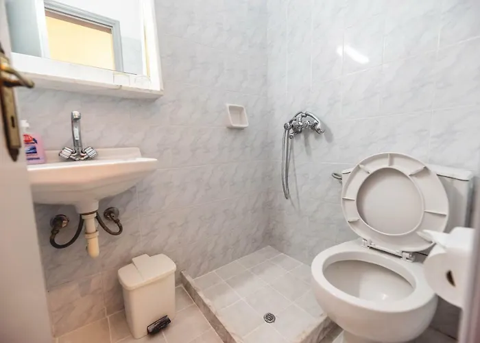 Ikaros بيت ضيافة