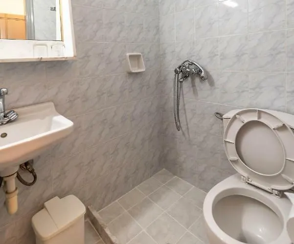 伊卡洛斯酒店 招待所