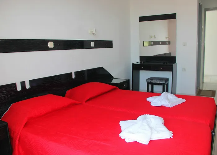 伊卡洛斯酒店 招待所